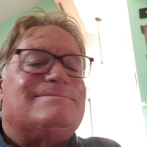 Meet your Posher, Robert - Picture 1 of 1